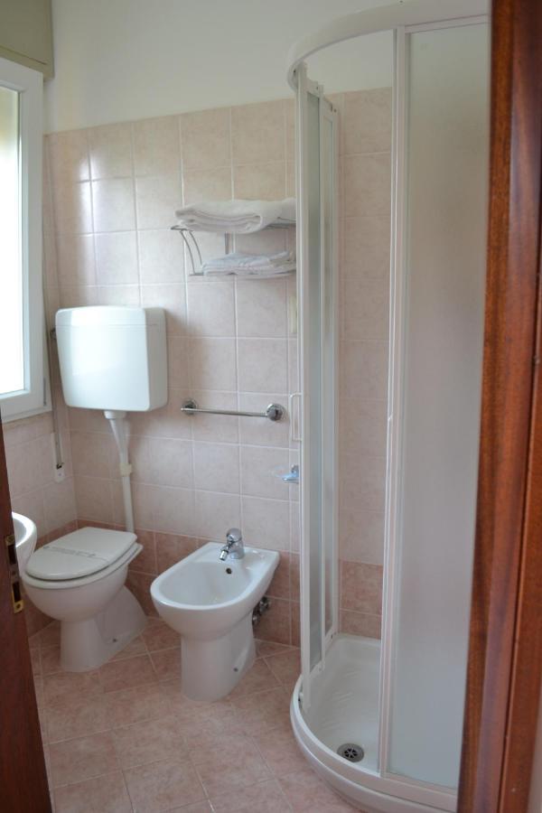 קרביה Hotel Zanella מראה חיצוני תמונה
