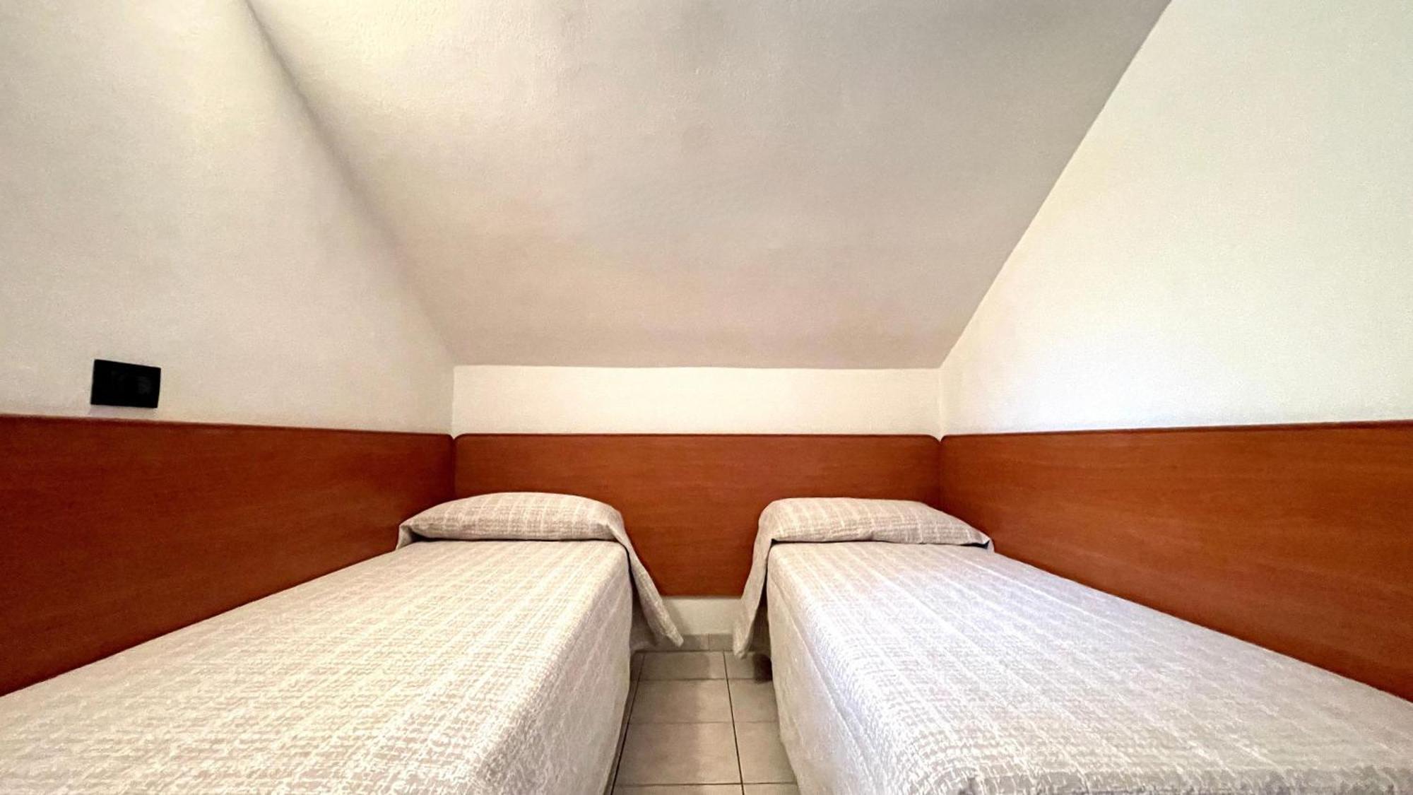 קרביה Hotel Zanella מראה חיצוני תמונה
