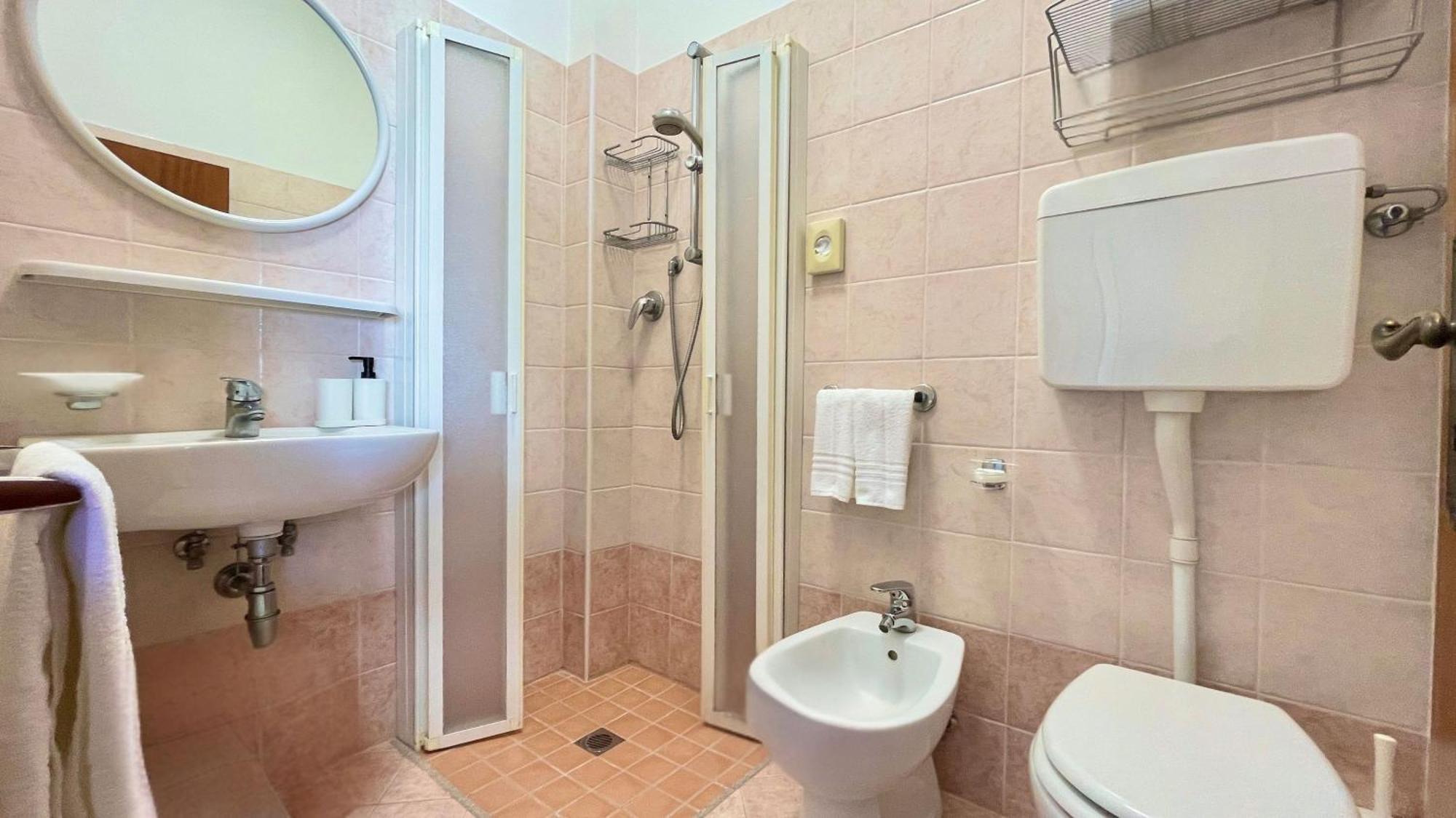 קרביה Hotel Zanella מראה חיצוני תמונה