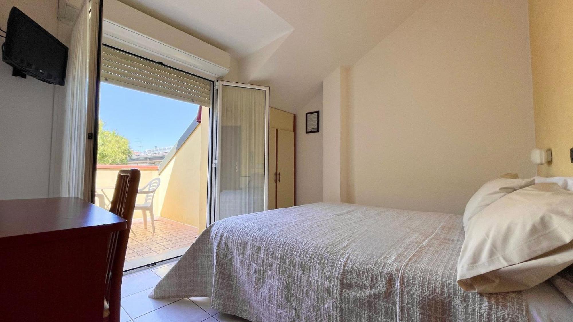 קרביה Hotel Zanella מראה חיצוני תמונה