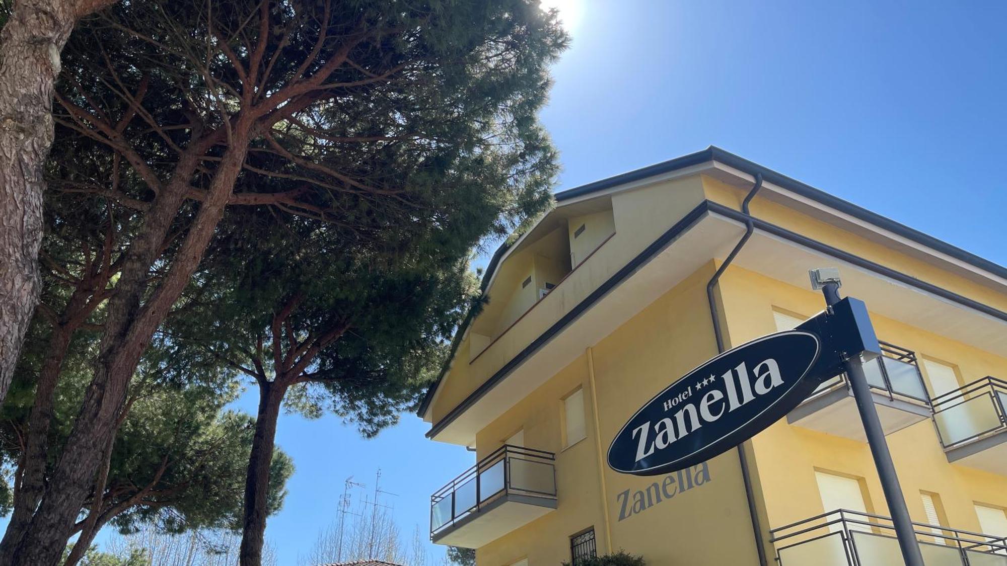 קרביה Hotel Zanella מראה חיצוני תמונה